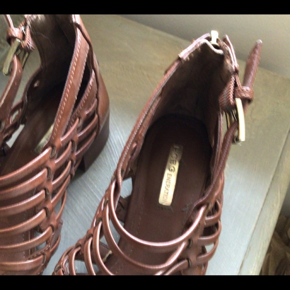 BCBG Generation sandals - Picture 2 of 5